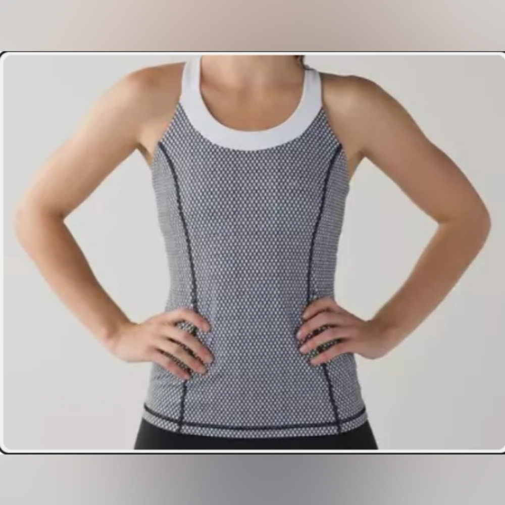 NWT Lululemon Enhearten TankMish Mesh White/Black Womens Size 8